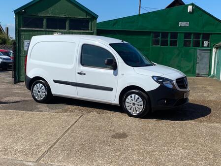 MERCEDES-BENZ CITAN 1.5 109 CDI Pure