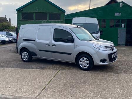 RENAULT KANGOO MAXI 1.5 LL21 ENERGY dCi 90 Business+ Euro 6