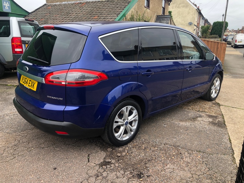 FORD S-MAX