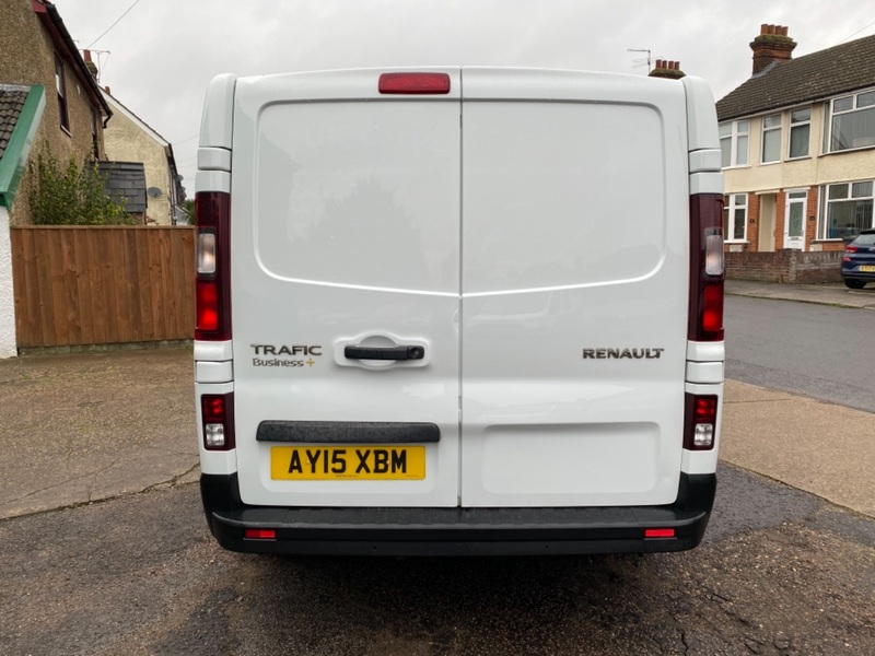 RENAULT TRAFIC