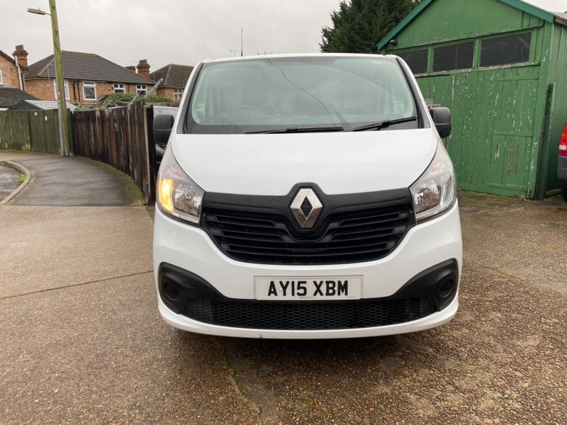 RENAULT TRAFIC