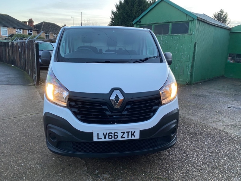 RENAULT TRAFIC