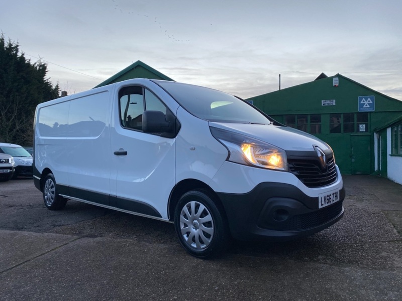 RENAULT TRAFIC