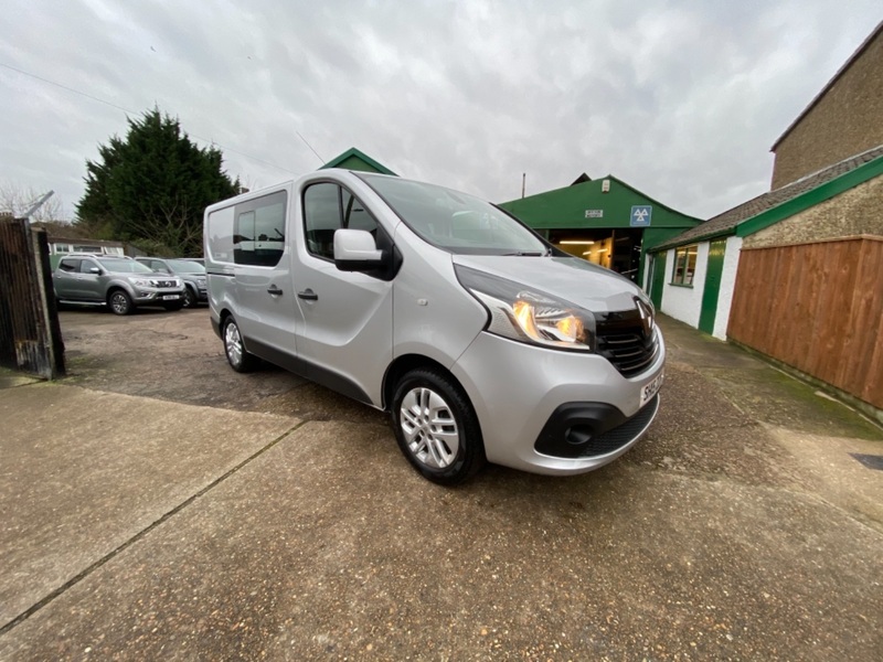 RENAULT TRAFIC