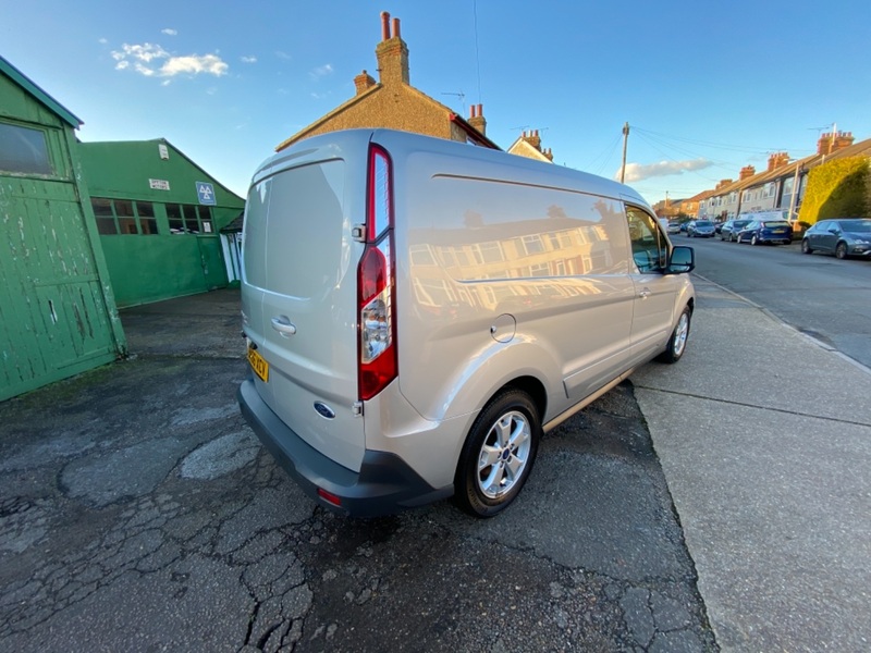 FORD TRANSIT CONNECT