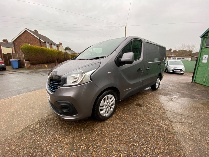 RENAULT TRAFIC