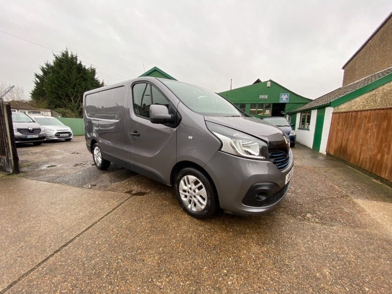 RENAULT TRAFIC