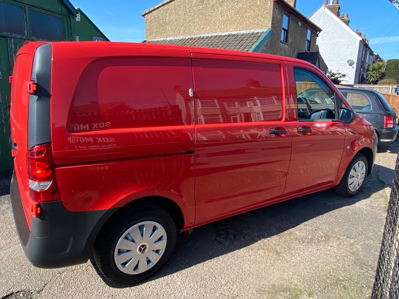 MERCEDES-BENZ VITO