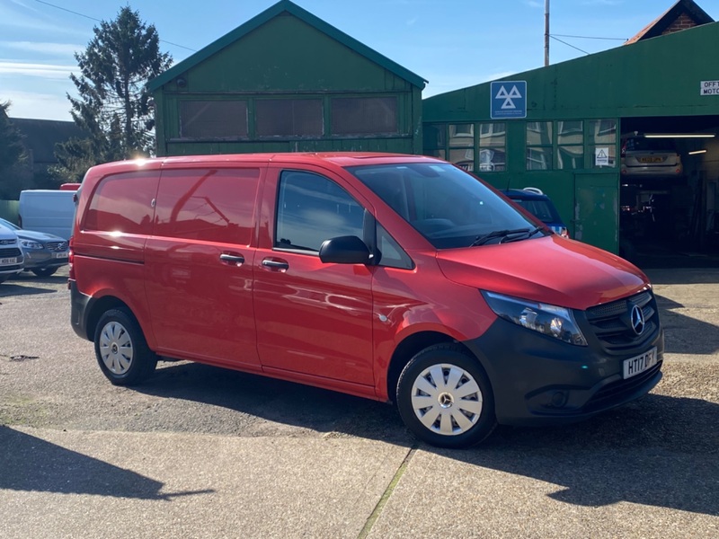 MERCEDES-BENZ VITO