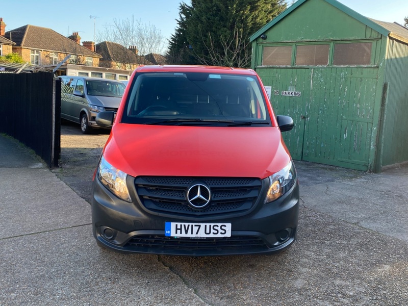 MERCEDES-BENZ VITO