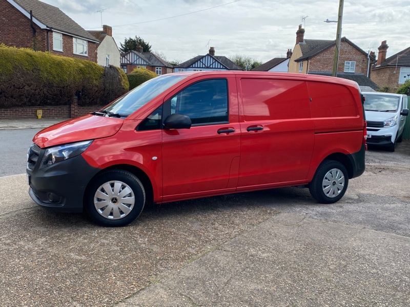 MERCEDES-BENZ VITO