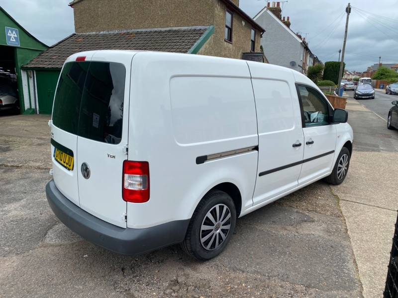 VOLKSWAGEN CADDY MAXI