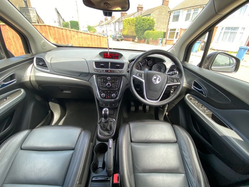 VAUXHALL MOKKA