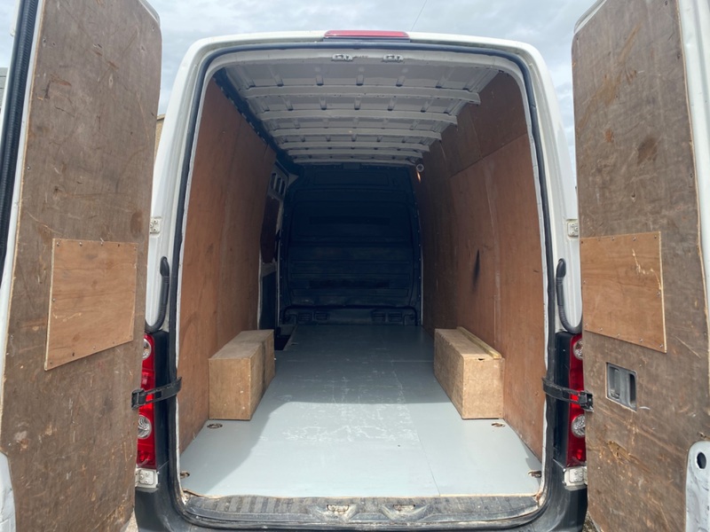 VOLKSWAGEN CRAFTER