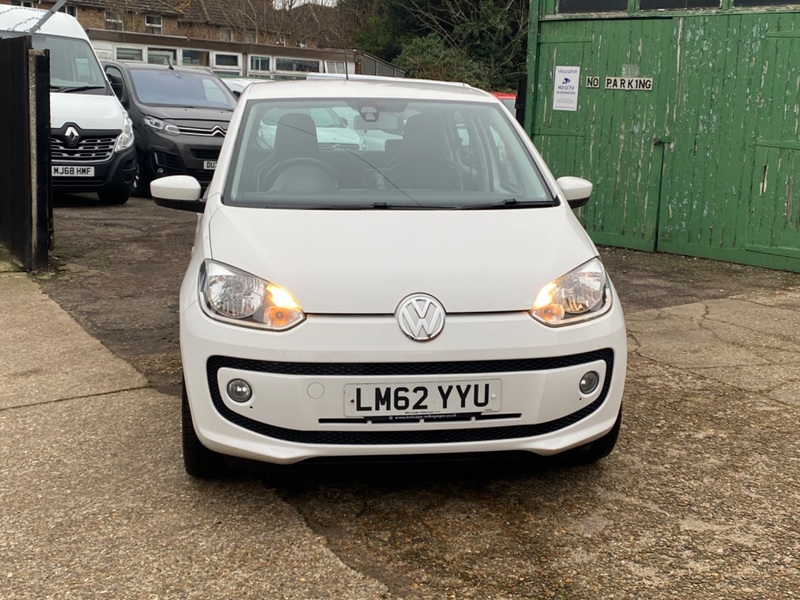 VOLKSWAGEN UP