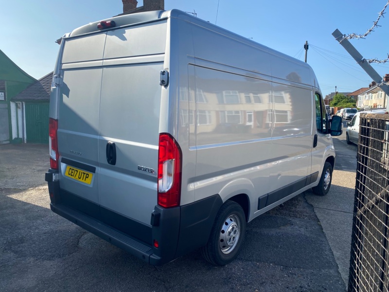 PEUGEOT BOXER