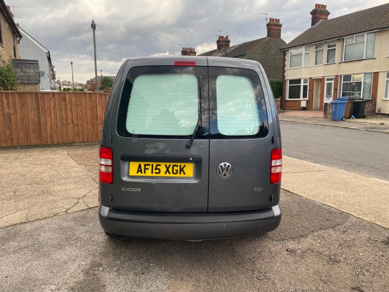 VOLKSWAGEN CADDY